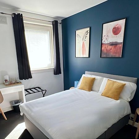Roost Hill - Free Parking Zone Hotel Единбург Екстериор снимка